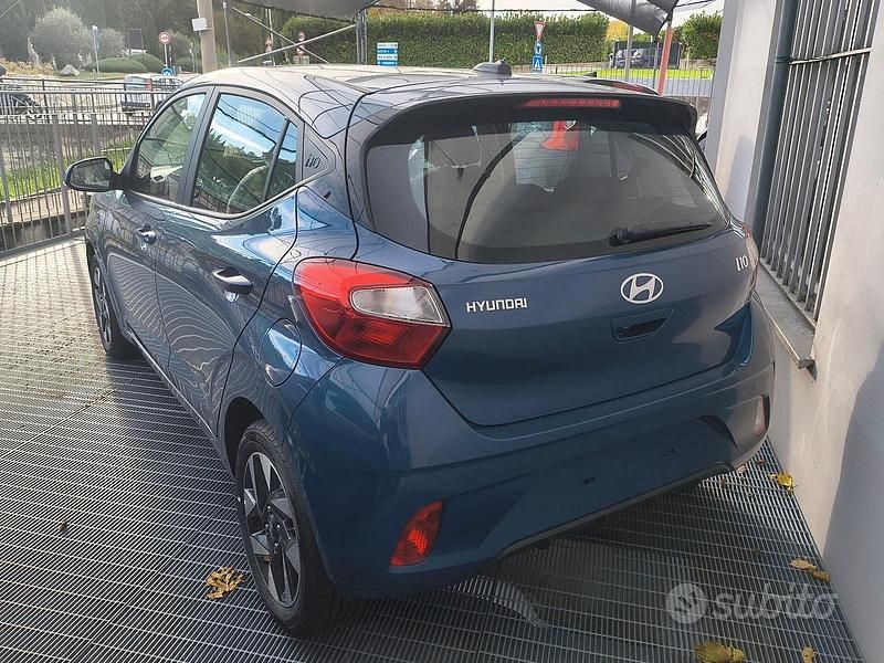 Nuova Hyundai i10 63 CV (46 kW) 2025 Blu Utilitaria