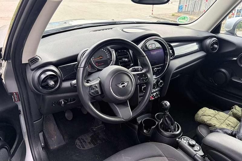 Usata Mini Cooper Classic 136 CV (100 kW) 2023 Grigio Utilitaria