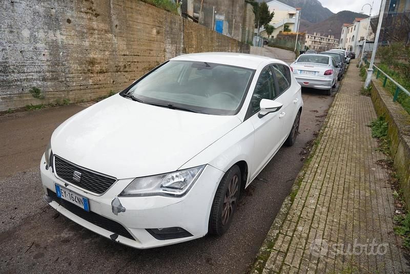 Usata Seat Leon 110 CV (80 kW) 2015 Bianco Berlina