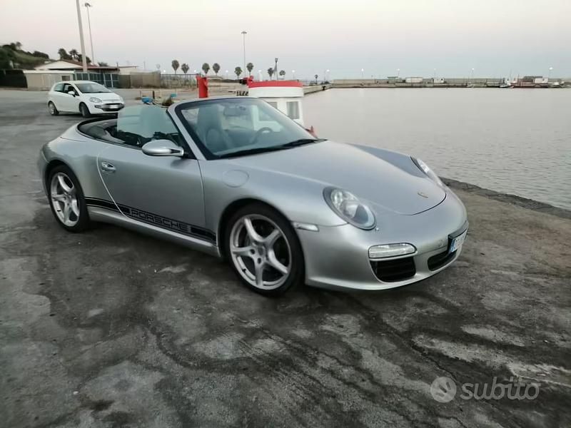 Usata Porsche 911 Carrera Cabriolet 325 CV (239 kW) 2007 Cabrio