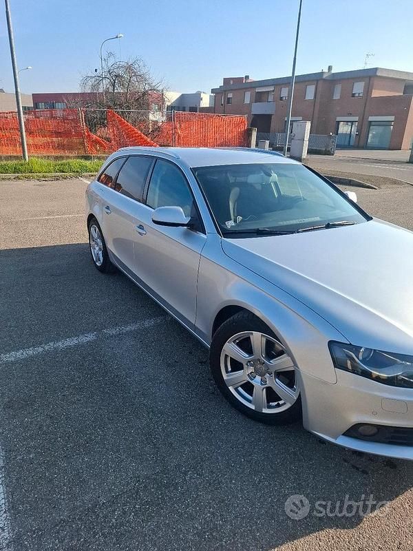 Usata Audi A4 120 CV (88 kW) 2010 Grigio Station wagon