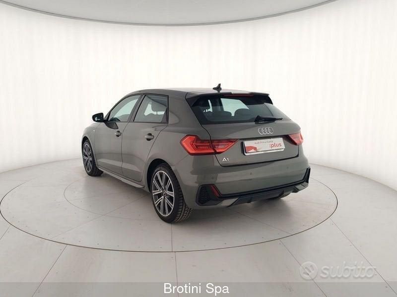 Usata Audi A1 S-Line 95 CV (69 kW) 2022 Verde Utilitaria