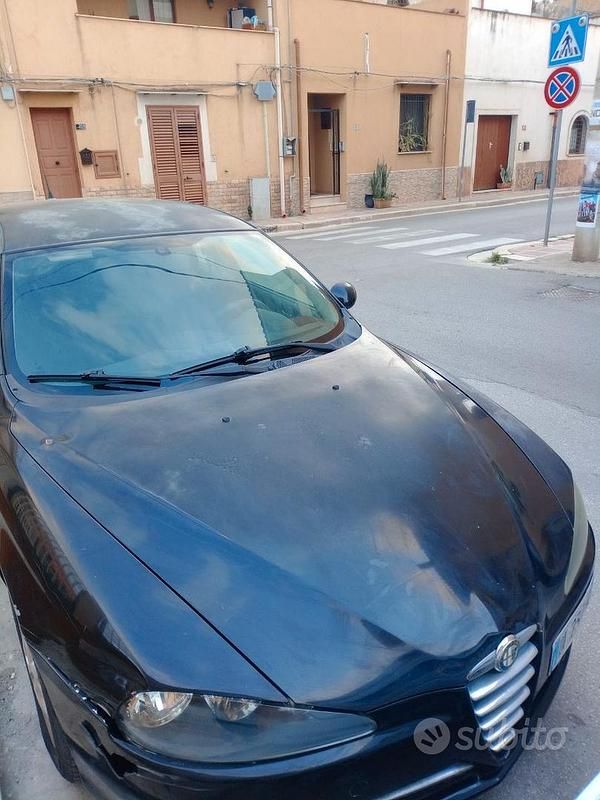 Nero Usata 2007 Alfa Romeo 147 Due volumi | 550 € (Super prezzo) - Immagine 1/4