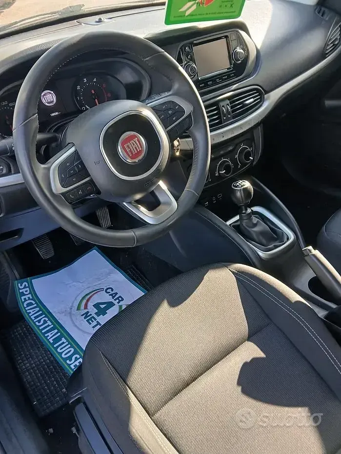 Usata Fiat Tipo S 120 CV (88 kW) 2018 Grigio Station wagon