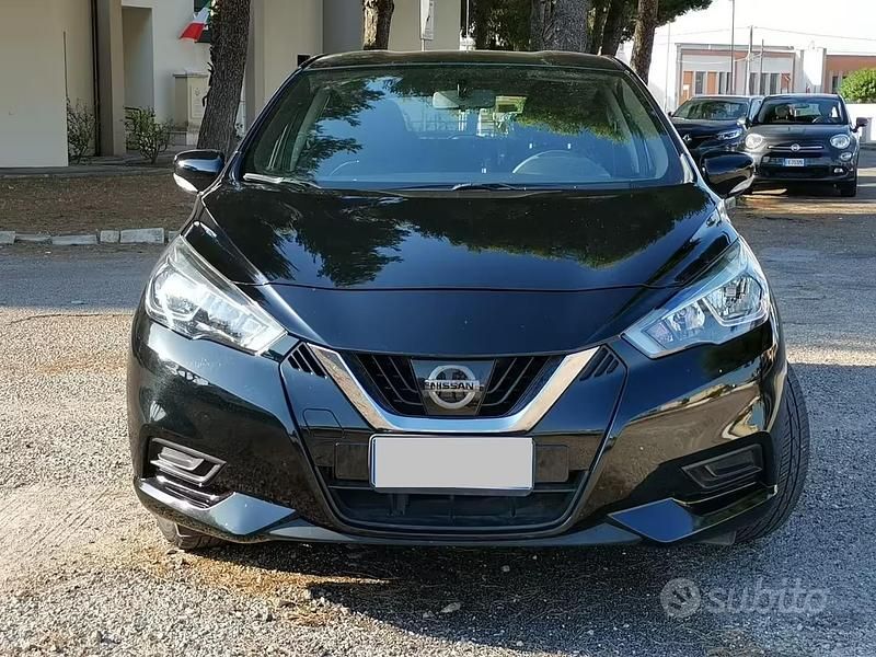 Usata Nissan Micra Acenta 92 CV (67 kW) 2021 Nero Utilitaria