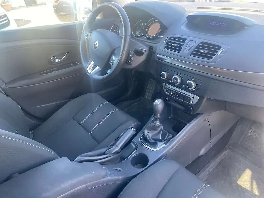 Usata Renault Mégane GT GT 150 CV (110 kW) 2011 Bianco Coupé