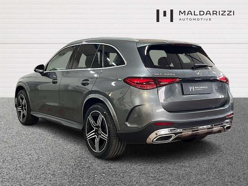 Usata Mercedes GLC220 Advanced 197 CV (144 kW) 2022 Argento SUV