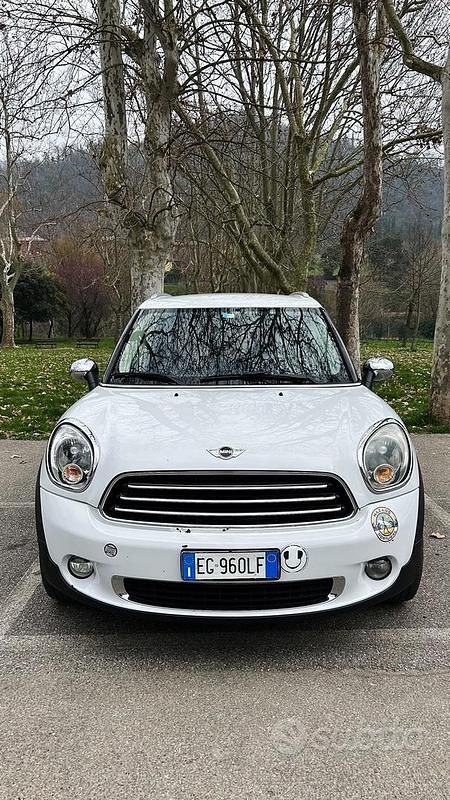Usata Mini Countryman 112 CV (82 kW) 2011 Bianco SUV