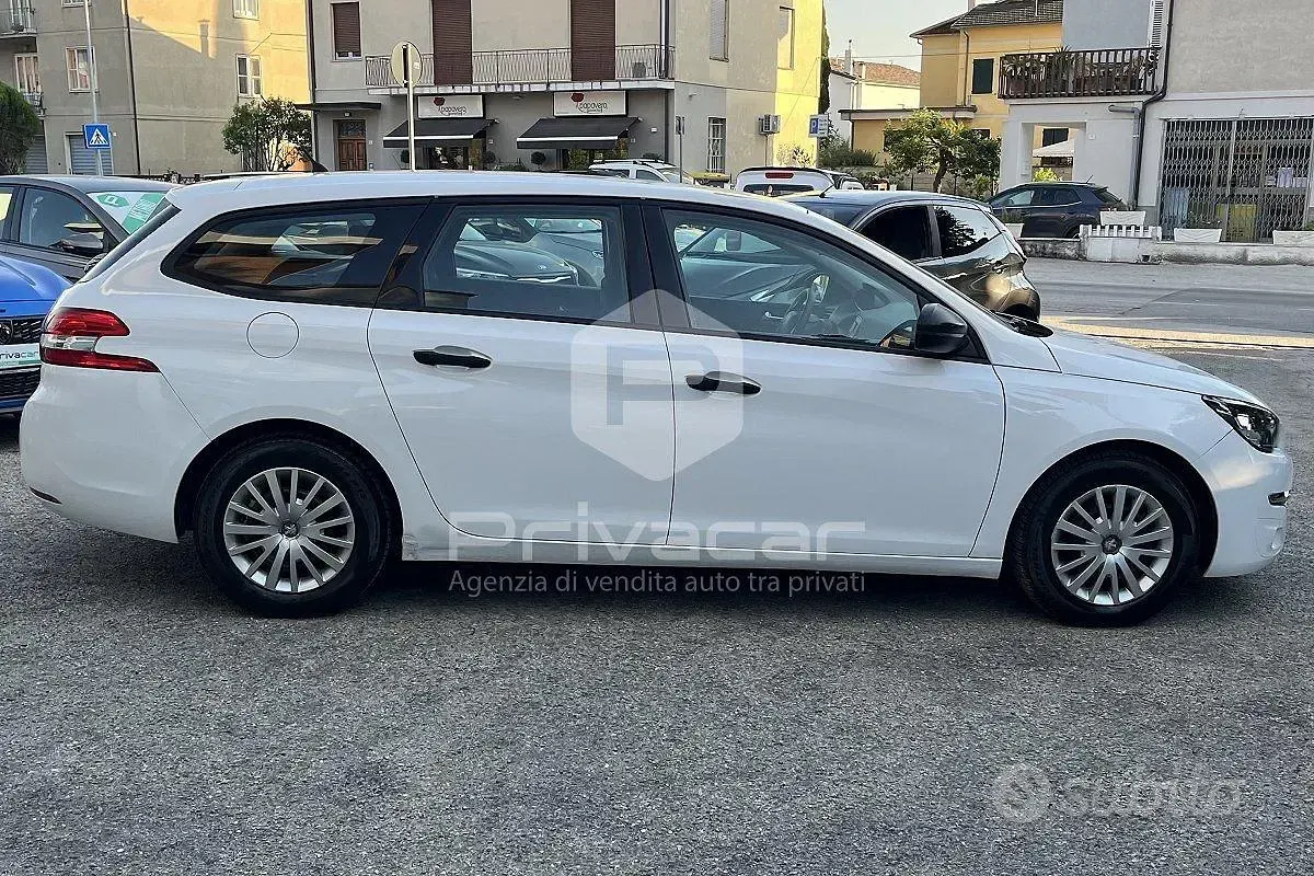 Usata Peugeot 308 Access 99 CV (72 kW) 2016 Bianco Station wagon