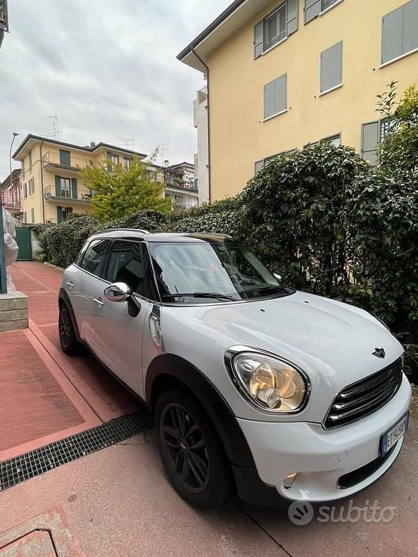 Usata Mini Countryman 111 CV (81 kW) 2013 Bianco SUV