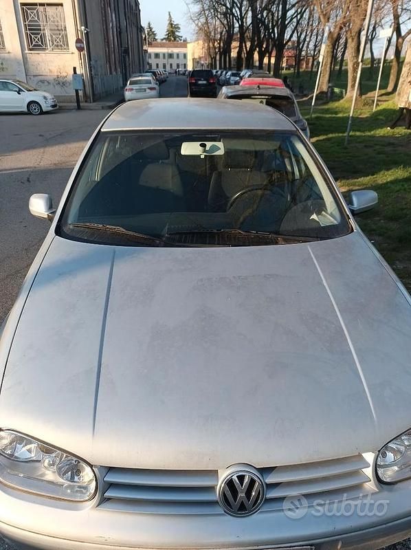 Usata VW Golf IV Highline 2002 Grigio Utilitaria