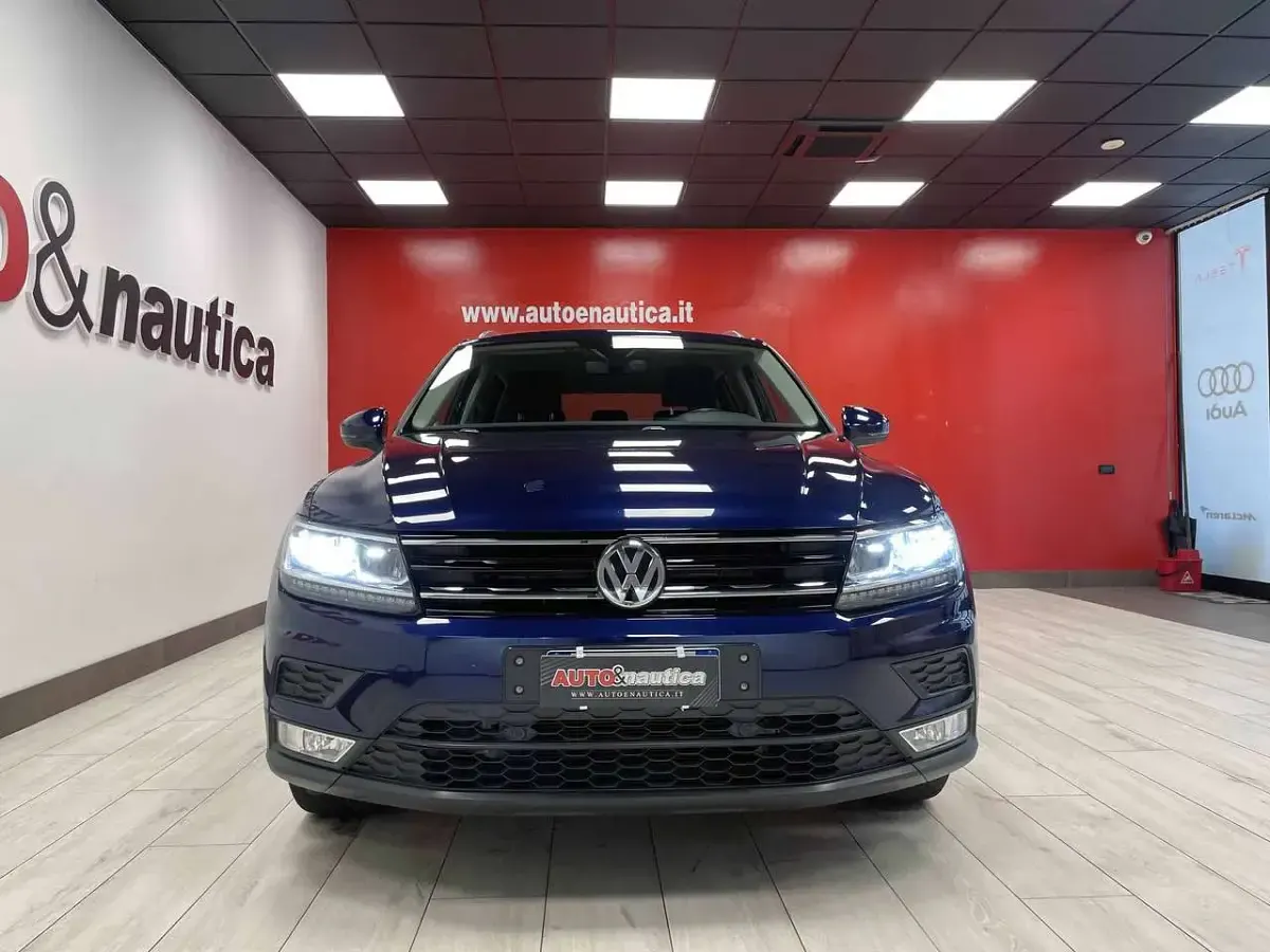 Usata VW Tiguan Business 150 CV (110 kW) 2017 Blu/azzurro SUV