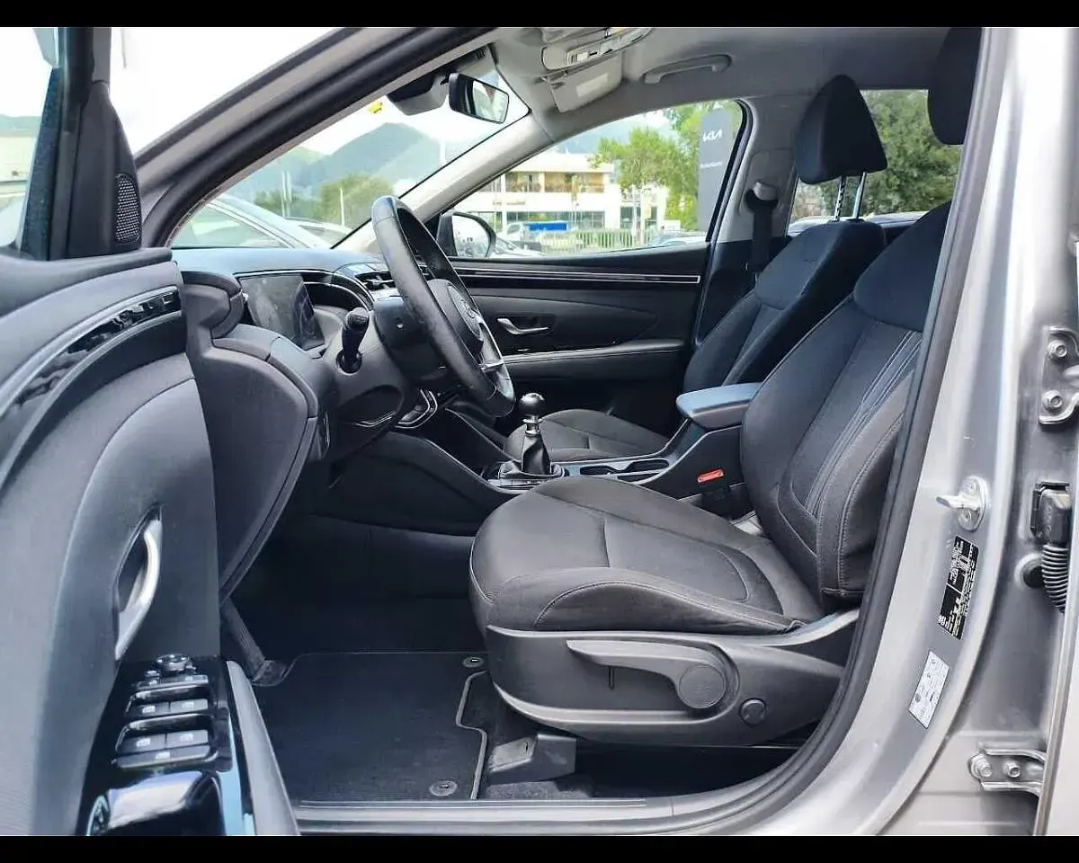 Usata Hyundai Tucson 116 CV (85 kW) 2022 Argento SUV