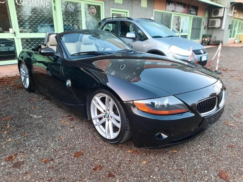 Usata BMW Z4 Efficient Dynamics 231 CV (169 kW) 2004 Nero Cabrio