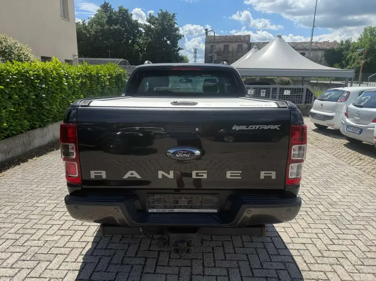 Usata Ford Ranger Wildtrack 200 CV (147 kW) 2016 Nero Pick-up
