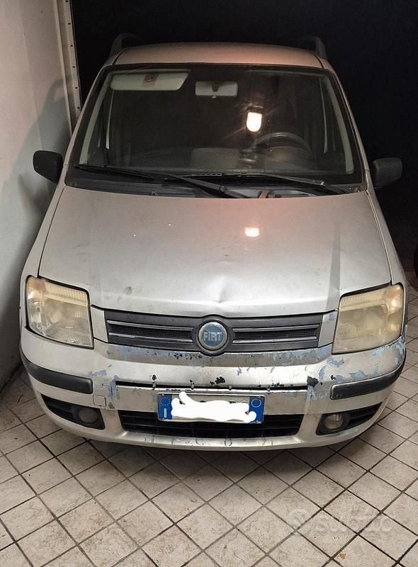 Usata Fiat Panda 70 CV (51 kW) 2006 Grigio Utilitaria