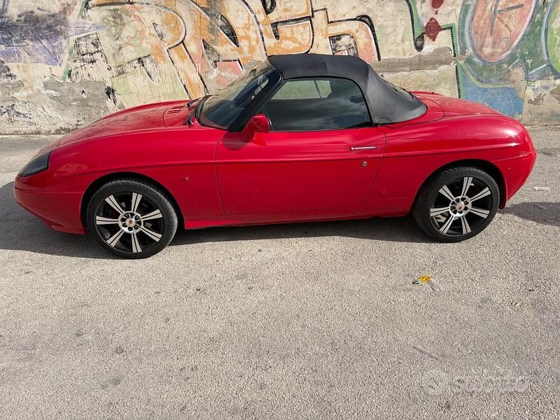 Usata Fiat Barchetta 130 CV (95 kW) 1996 Rosso Cabrio