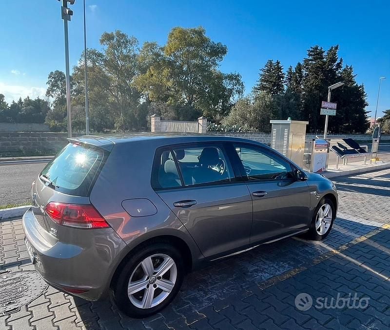 Usata VW Golf VII 110 CV (80 kW) 2014 Grigio Utilitaria