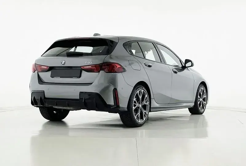 Usata BMW 118 M Sport 150 CV (110 kW) 2024 Grigio Utilitaria