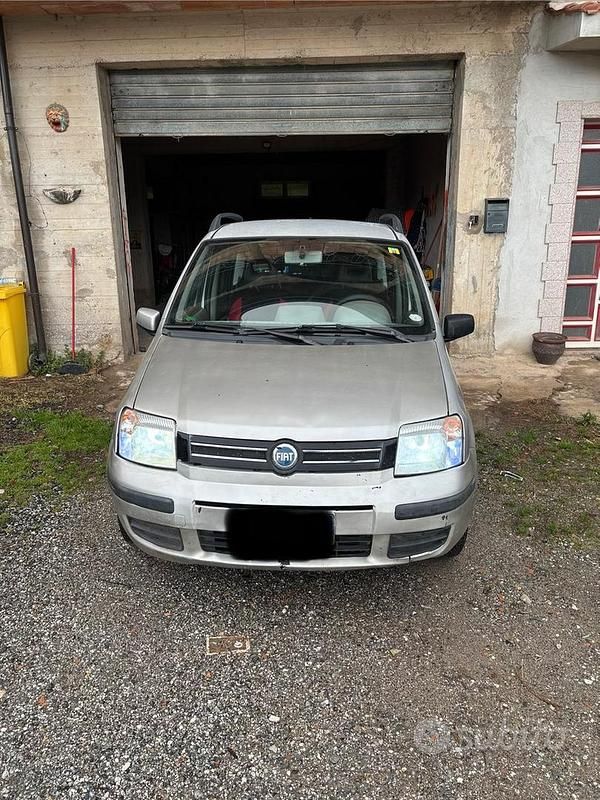 Usata Fiat Panda 70 CV (51 kW) 2006 Grigio Utilitaria