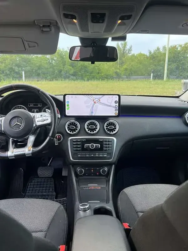 Usata Mercedes A180 Premium 109 CV (80 kW) 2015 Utilitaria