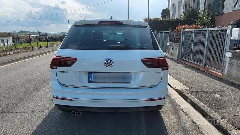 Usata VW Tiguan Business 115 CV (84 kW) 2017 Bianco SUV