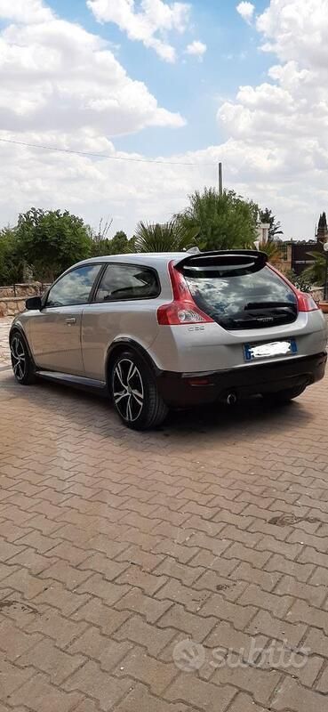 Usata Volvo C30 109 CV (80 kW) 2006 Utilitaria