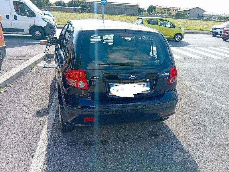 Usata Hyundai Getz GLS 82 CV (60 kW) 2004 Blu Utilitaria