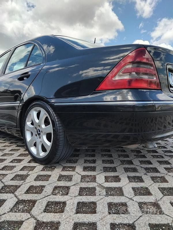 Usata Mercedes C220 143 CV (105 kW) 2001 Berlina