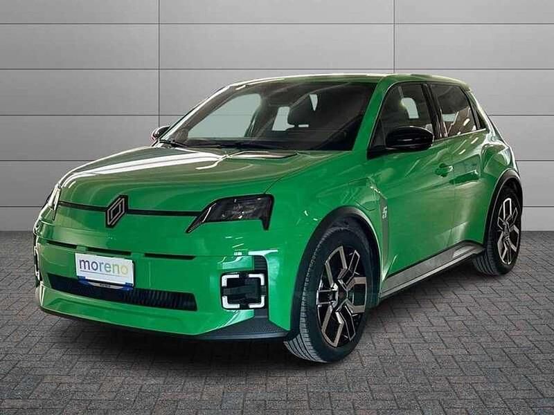 Usata Renault 5 E-Tech Urban 77 kW (106 CV) 2025 Verde Utilitaria