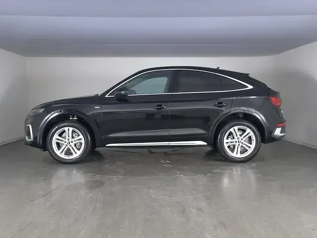 Usata Audi Q5 Sportback S-Line 204 CV (150 kW) 2021 Nero mito metallizzato SUV
