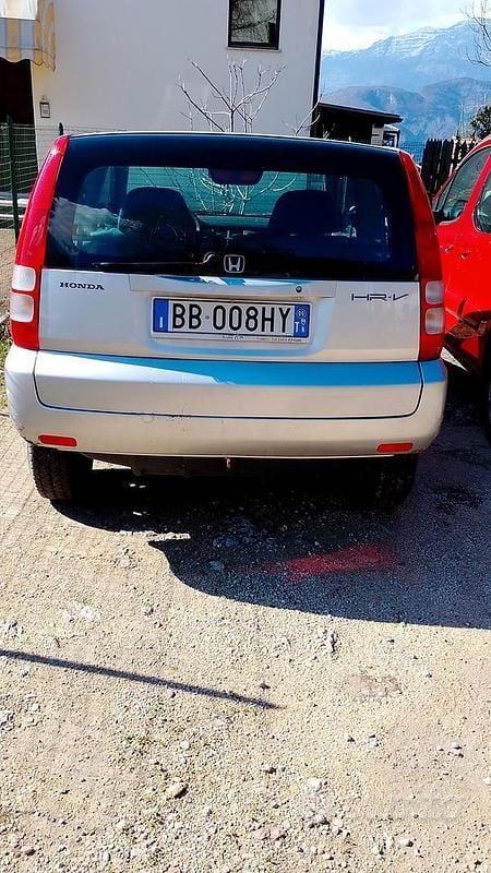 Usata Honda HR-V 105 CV (77 kW) 1999 Grigio SUV