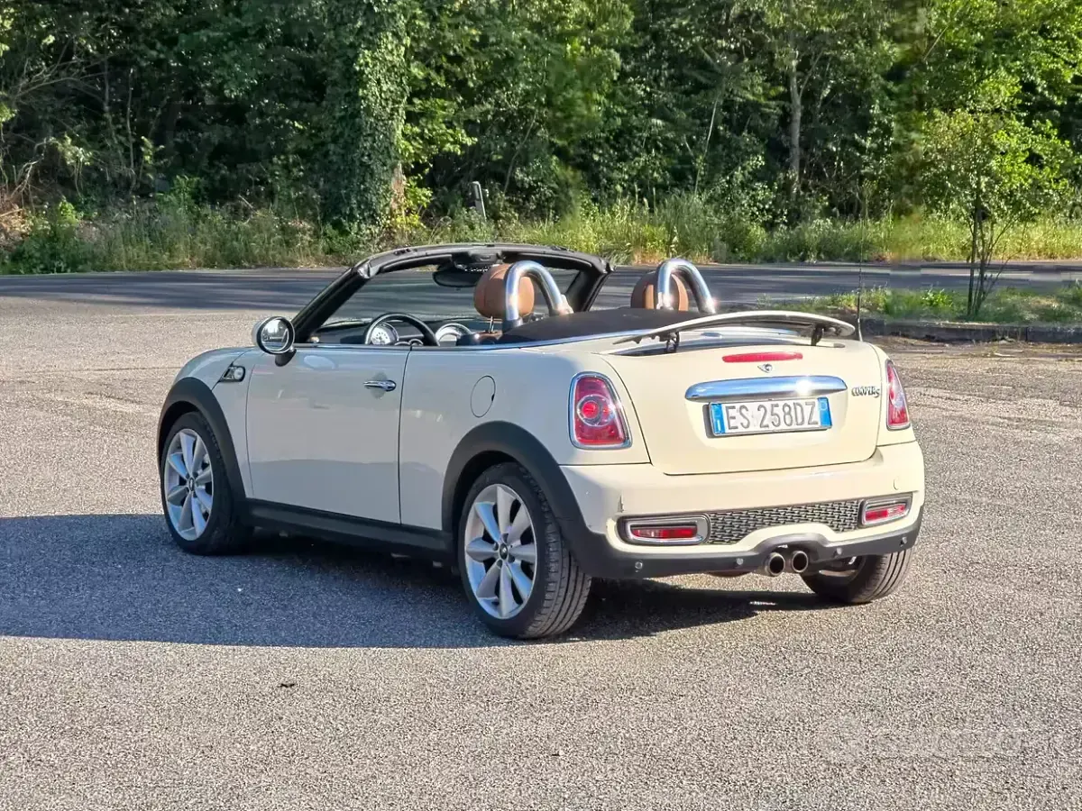 Usata Mini Cooper S Cabriolet 184 CV (135 kW) 2013 Beige Cabrio
