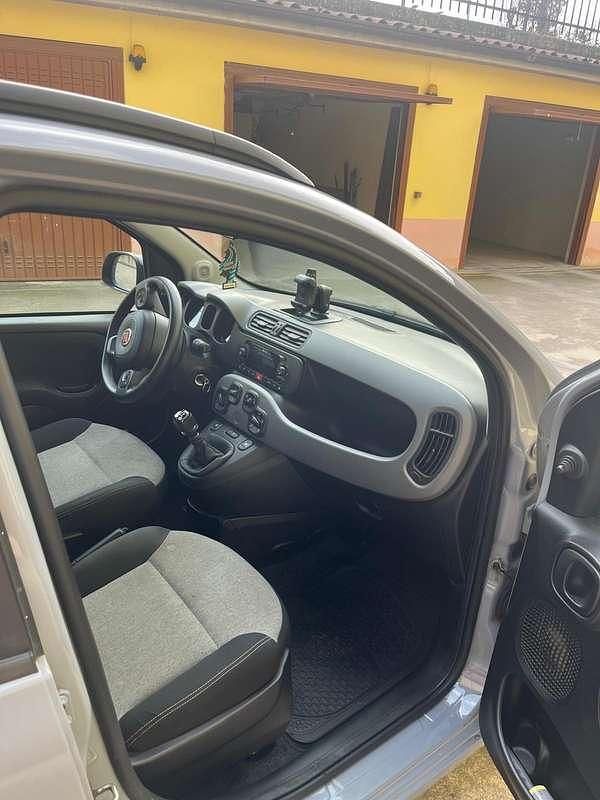 Usata Fiat Panda Lounge 69 CV (50 kW) 2018 Grigio Utilitaria