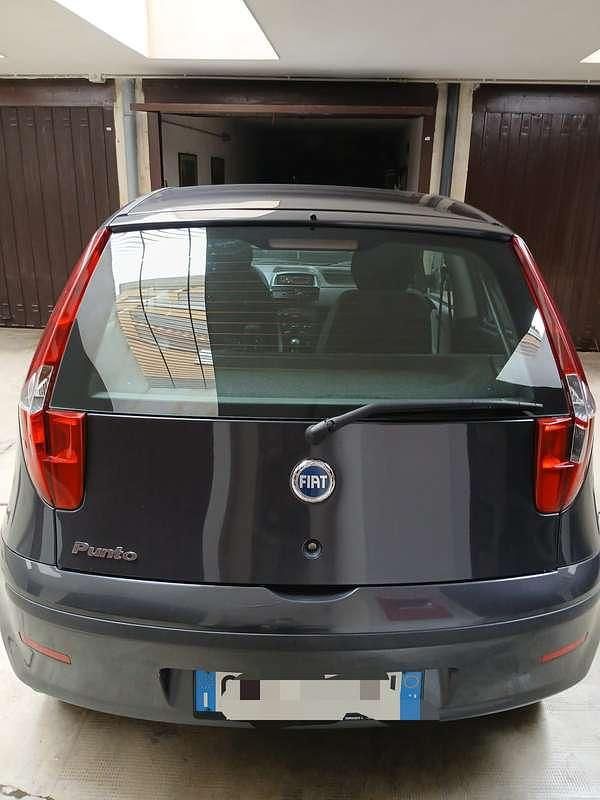 Usata Fiat Punto 73 CV (53 kW) 2000 Utilitaria