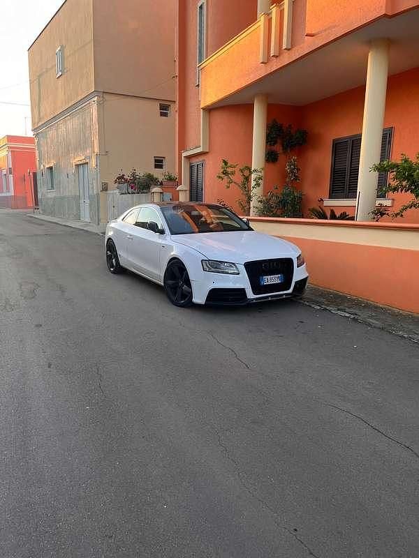 Usata Audi A5 S-Line 177 CV (130 kW) 2010 Bianco Coupé