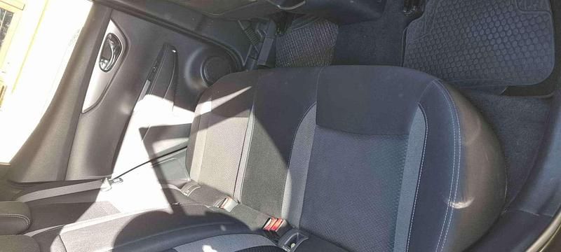 Gebraucht Nissan Qashqai N-Connecta 131 PS (96 kW) 2018 Schwarz SUV