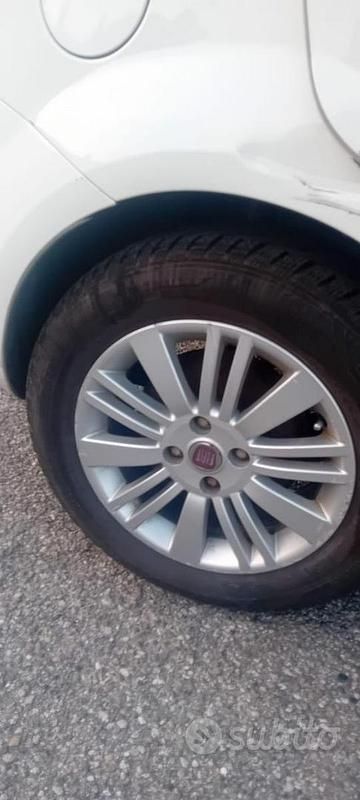 Usata Fiat Grande Punto 2011 Bianco Utilitaria