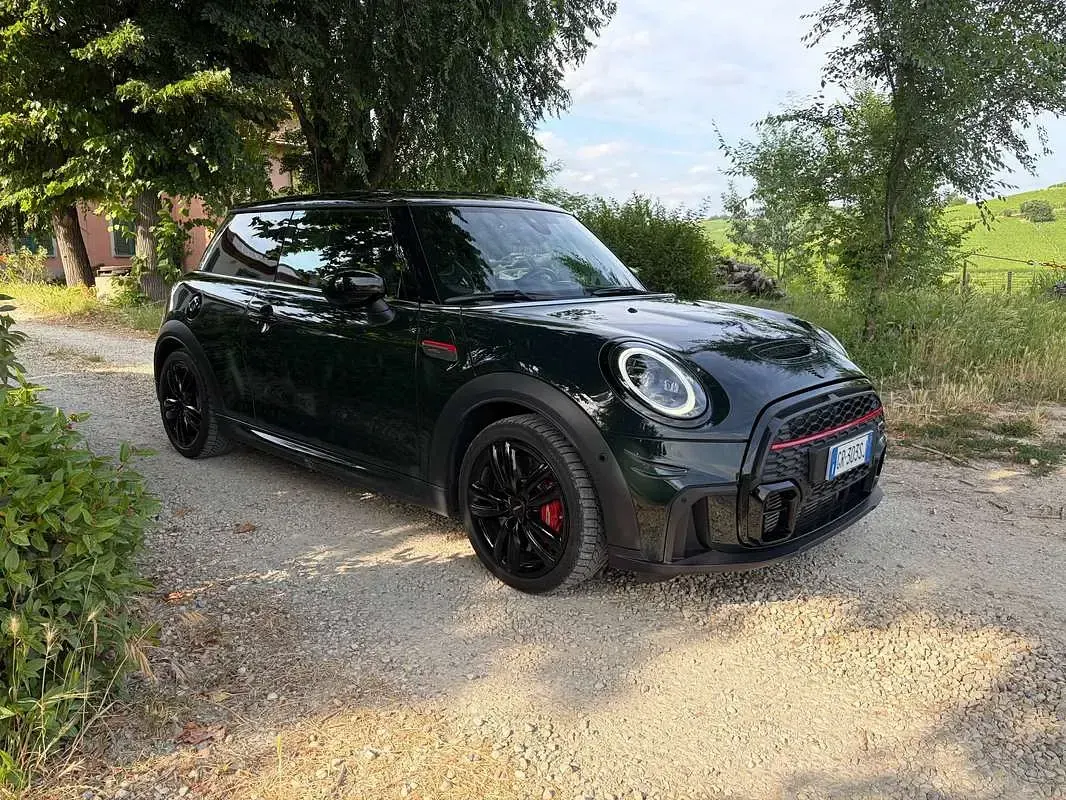 Usata Mini John Cooper Works 231 CV (169 kW) 2023 Verde Utilitaria