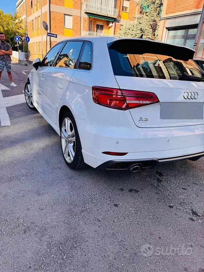 Usata Audi A3 S-Line 116 CV (85 kW) 2019 Bianco Berlina