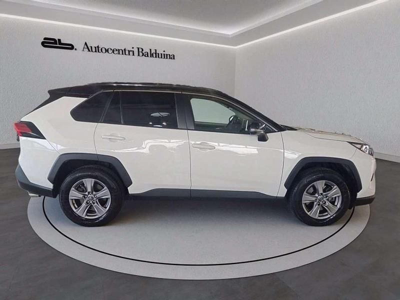 Usata Toyota RAV4 Hybrid 222 CV (163 kW) 2022 Bianco SUV