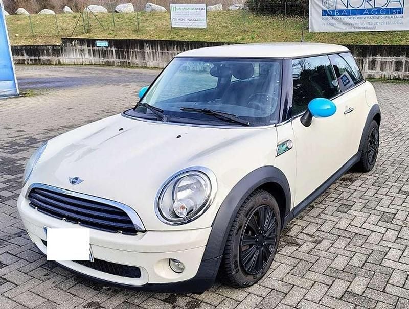 Usata Mini ONE 75 CV (55 kW) 2009 Bianco Utilitaria