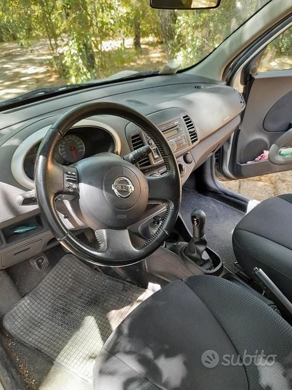 Usata Nissan Micra Acenta 80 CV (58 kW) 2010 Grigio Utilitaria