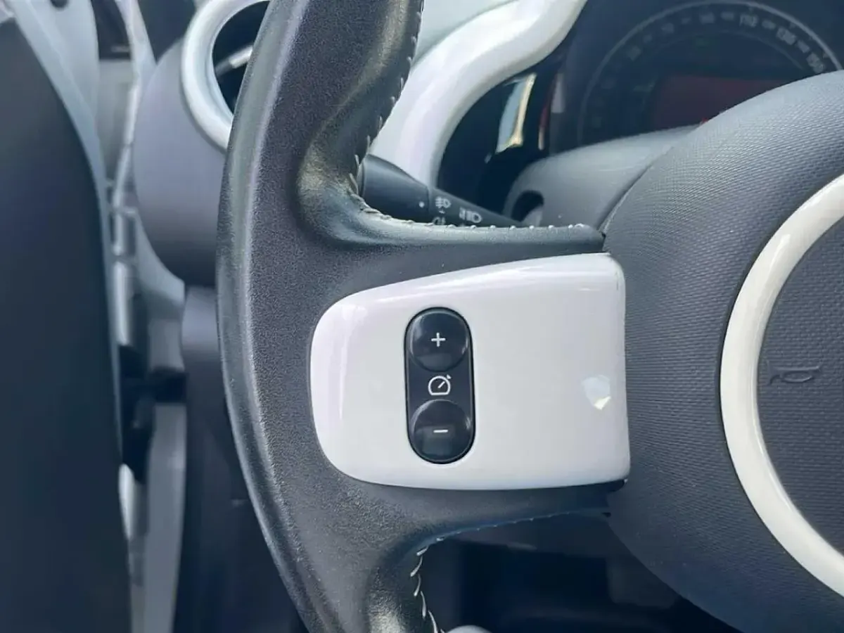 Usata Renault Twingo SE 110 CV (80 kW) 2018 Bianco Utilitaria