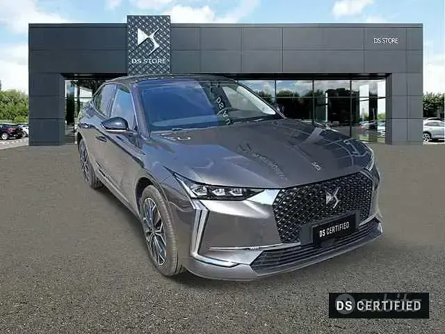 Usado DS Automobiles DS4 Opera 131 CV (96 kW) 2024 Gris SUV
