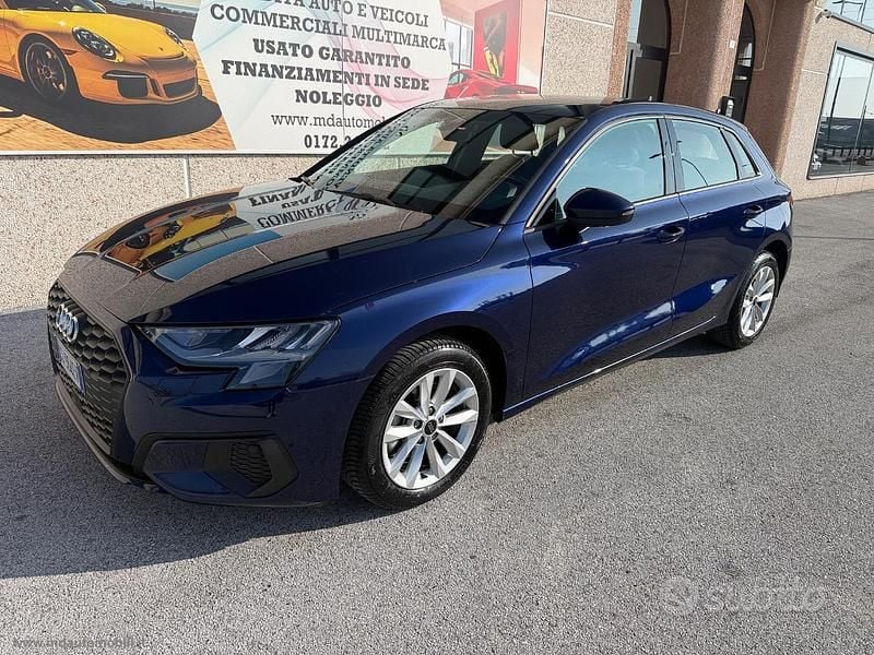 Usata Audi A3 Business 116 CV (85 kW) 2023 Blu/azzurro Berlina