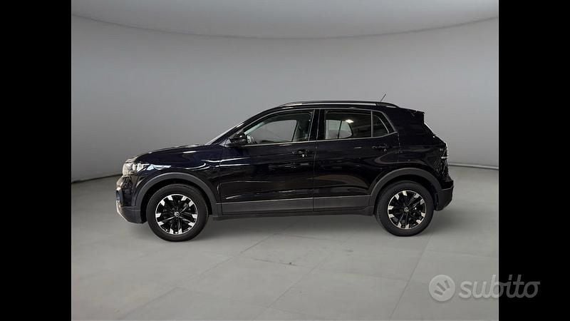 Käytetty VW T-Cross Style 95 HP (69 kW) 2023 Musta Katumaasturi