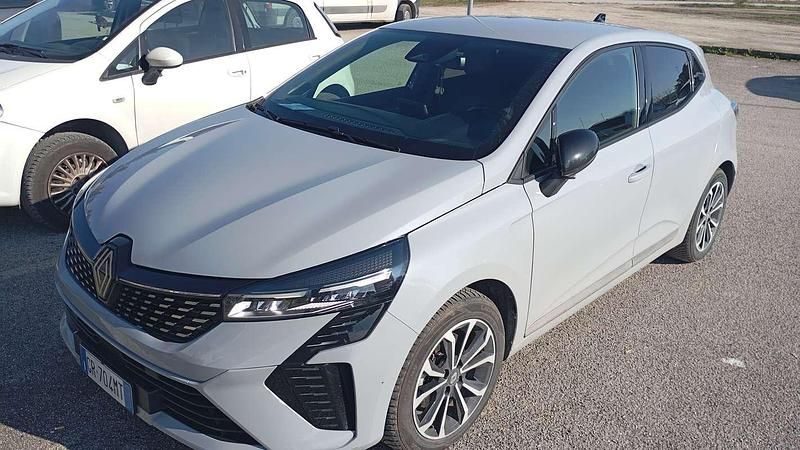 Usata Renault Clio V Techno 91 CV (66 kW) 2023 Berlina