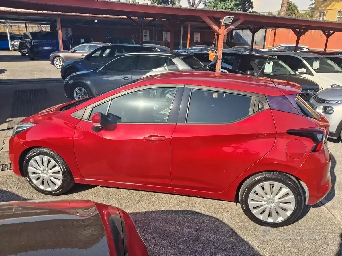 Usata Nissan Micra Tekna 90 CV (66 kW) 2018 Rosso Utilitaria