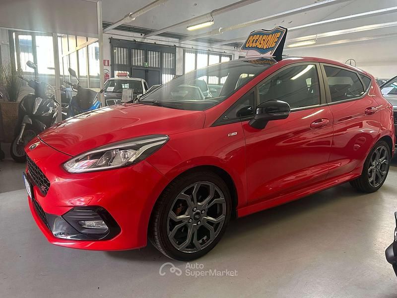 Usata Ford Fiesta ST-Line 86 CV (63 kW) 2018 Rosso Utilitaria